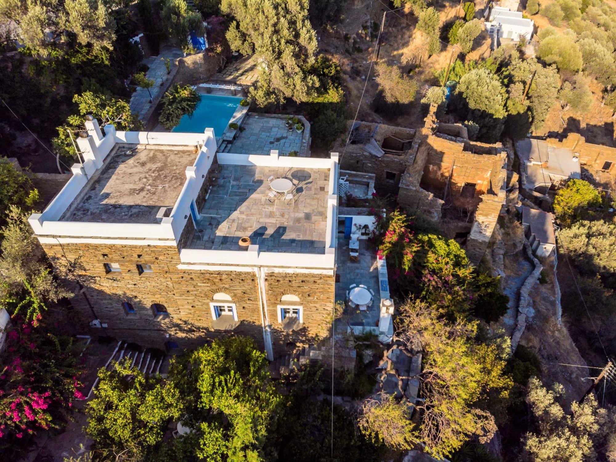Anezas Mansion Stone-Built Traditional Villa Chones Exterior photo
